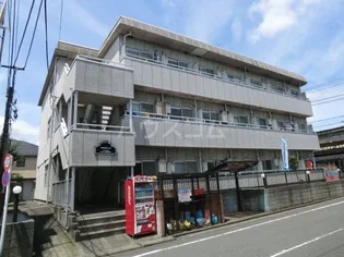 サンアベニューめじろ台【1階】の外観