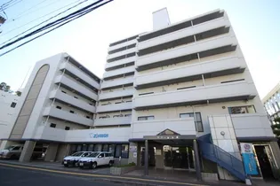 ラポール小町【4階】の外観