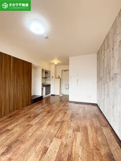 GコーポI【3階】の居間