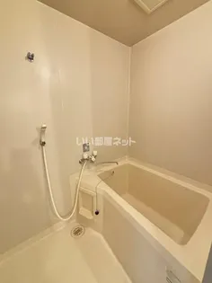 ラサンテ里中【1階】の風呂