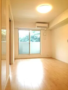 セレーノサンドウII【2階】の居間