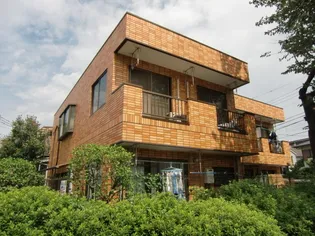 エステートカメリア【1階】の外観