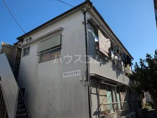 プチハウスアテイ【1階】の外観