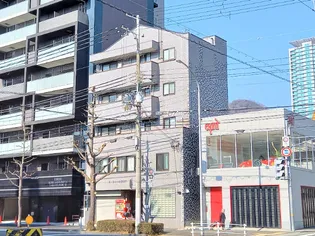 ルシェール新神戸【2階】の外観