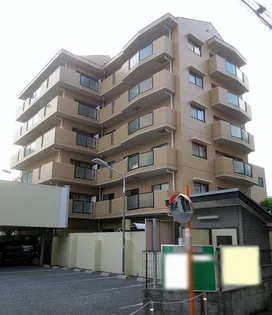 エクセレント常盤 1匹可 P有【2階】の外観