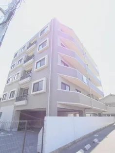 ラフィーネカツタ【3階】の外観