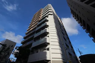 アイルプレミアム千駄木【6階】の外観