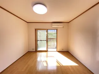 コーポT&M【1階】の居間