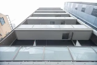 東京都台東区北上野1【マンション】の外観