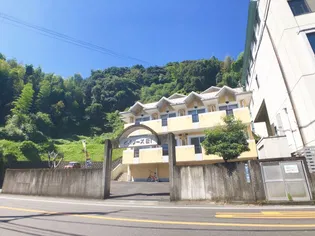 ビバリーズ21 B棟の外観