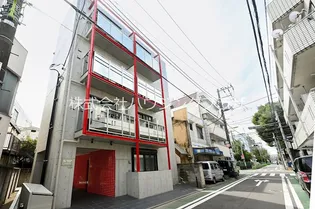 HOUSING STAGE 三軒茶屋【2階】の外観