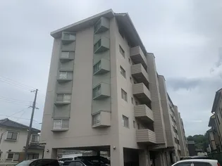 ルネ東辻井の画像
