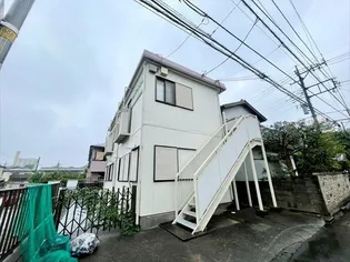 プラタナス【2階】の外観