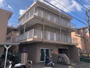 秦野パークアベニュー A棟【2階】の外観