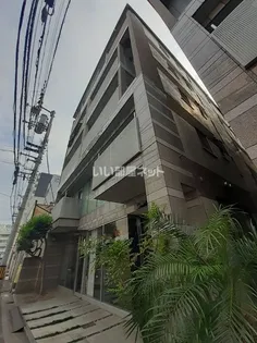 コリドール シュッド【2階】の外観