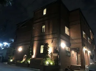 神奈川県横浜市鶴見区本町通4【アパート】の外観