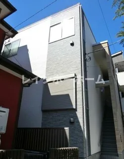 千葉県松戸市松戸【アパート】の外観