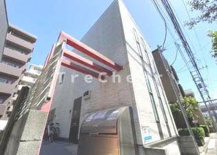 アヴニール泉【2階】の外観