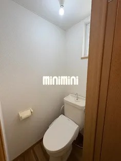 アザレアガーデンC【2階】の内装