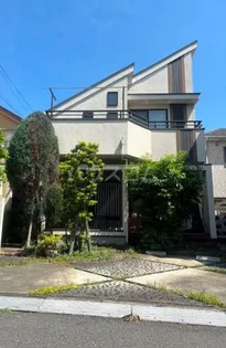 東京都三鷹市新川4【一戸建】の外観