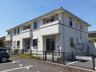 ピーネ・デル・ヴィラッジオ【2階】の外観