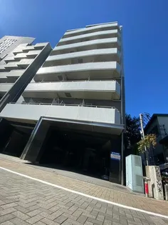 プレール・ドゥーク代々木八幡【3階】の外観