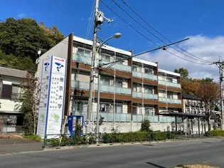 リブリ・フローレス参番館【3階】の外観