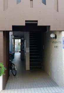 東京都中野区上高田2【マンション】の外観