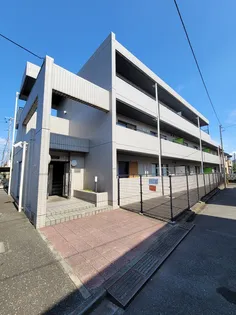 ラークハイツの画像