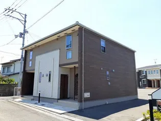 香川県高松市三名町【アパート】の外観