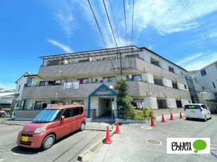 シャルロット【2階】の外観