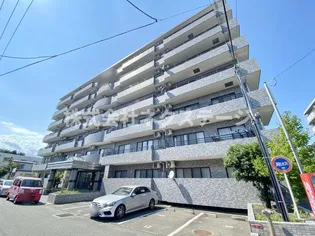 アトラクトマンショントムロ【3階】の外観