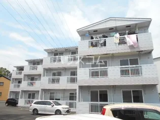 ハイツ四ツ池【3階】の外観