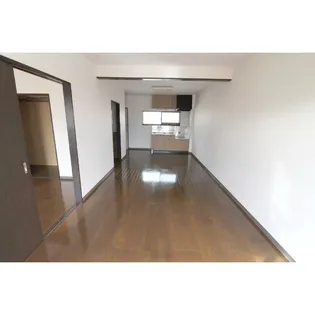 レックハウス ベルメールB棟【2階】の居間