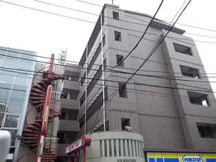 東京都新宿区西落合2【マンション】の外観