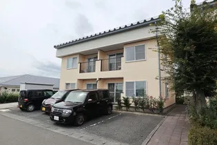 セゾンドジュネスの画像