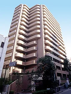 パークアクシス四谷ステージ【3階】の外観