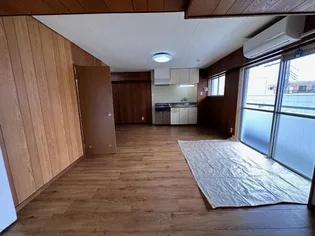 サカエ武蔵野マンション【3階】の居間