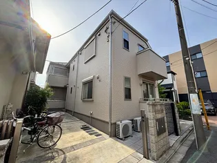 東京都中野区野方3【アパート】の外観