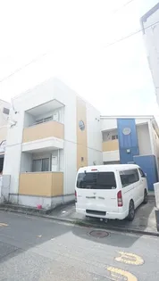 クレフラスト駅南大通り【2階】の外観