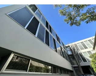 エイ プレイス バイ ワインアパートメントの画像