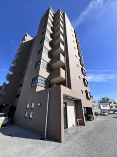 エソール中今泉の画像