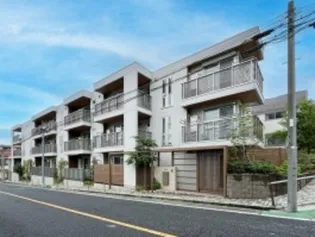 シャトー・ドゥ・ラ・メール【1階】の外観