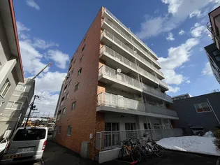 ベルレーヴ山鼻の画像