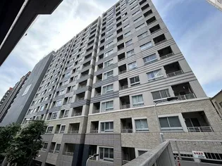 東京都港区六本木2【マンション】の外観