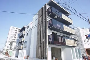 ピオネロ山鼻【3階】の外観