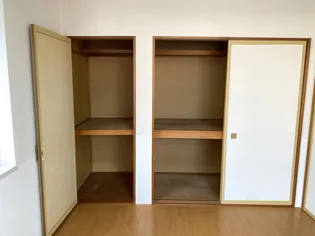 プレジール駅西【1階】の内装