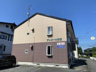 プレジール駅西の画像