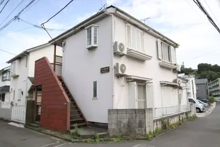 ヴィラ桜ヶ丘【2階】の外観