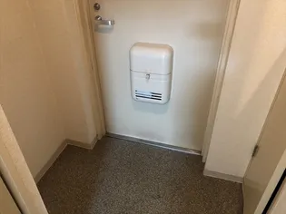 メゾン・ド・六甲パート3【3階】の玄関